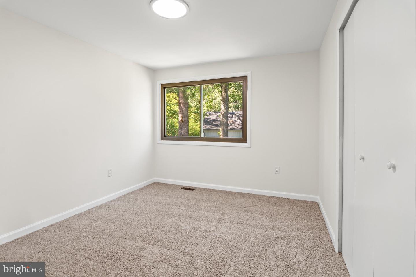 8605 Monmouth Dr Property Photo 48