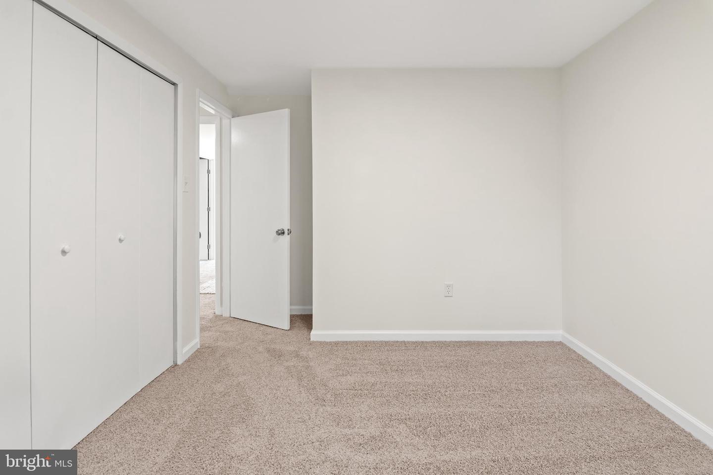 8605 Monmouth Dr Property Photo 49