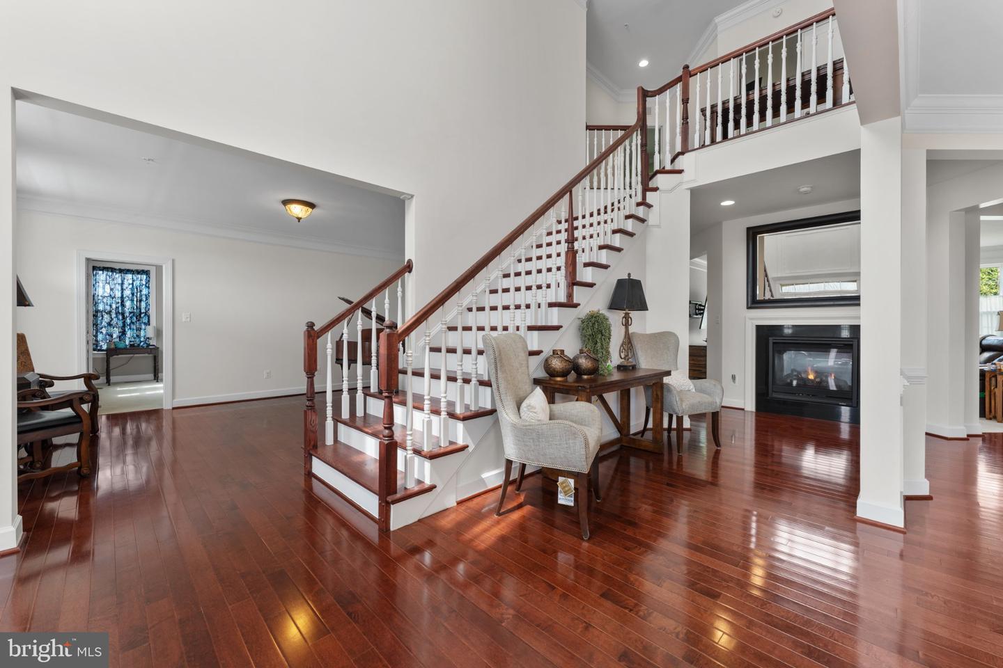 12904 Walkers Ln Property Photo 4