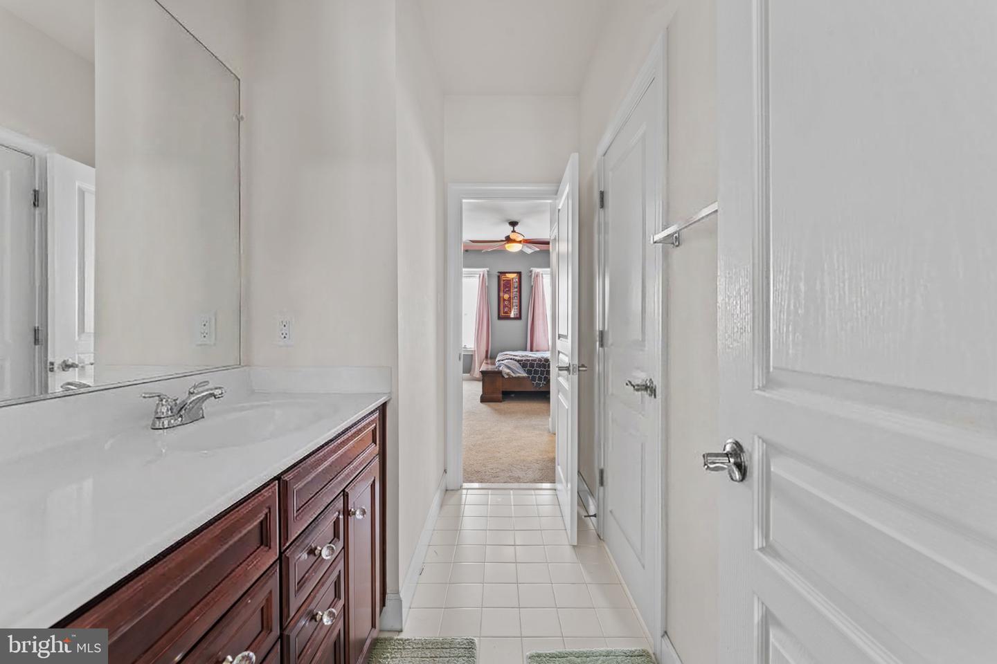 12904 Walkers Ln Property Photo 28