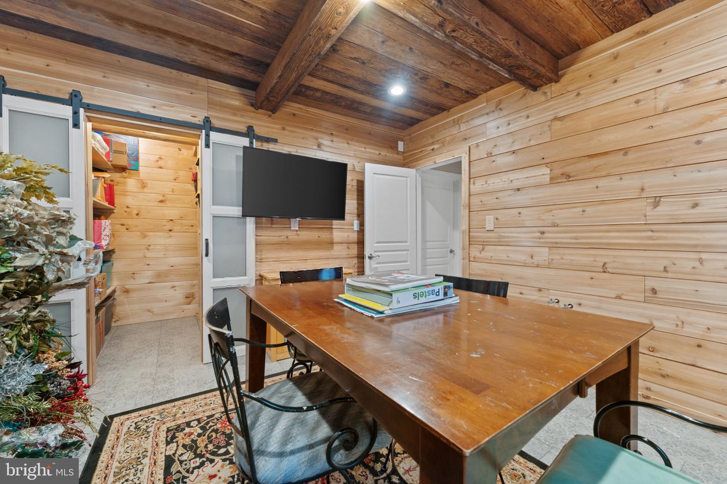 12904 Walkers Ln Property Photo 46