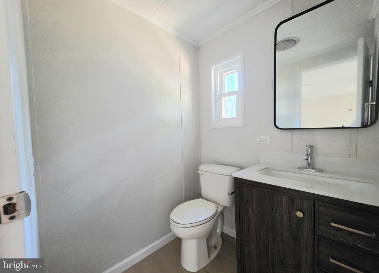 10505 Cedarville Rd #10-19 Property Photo 5