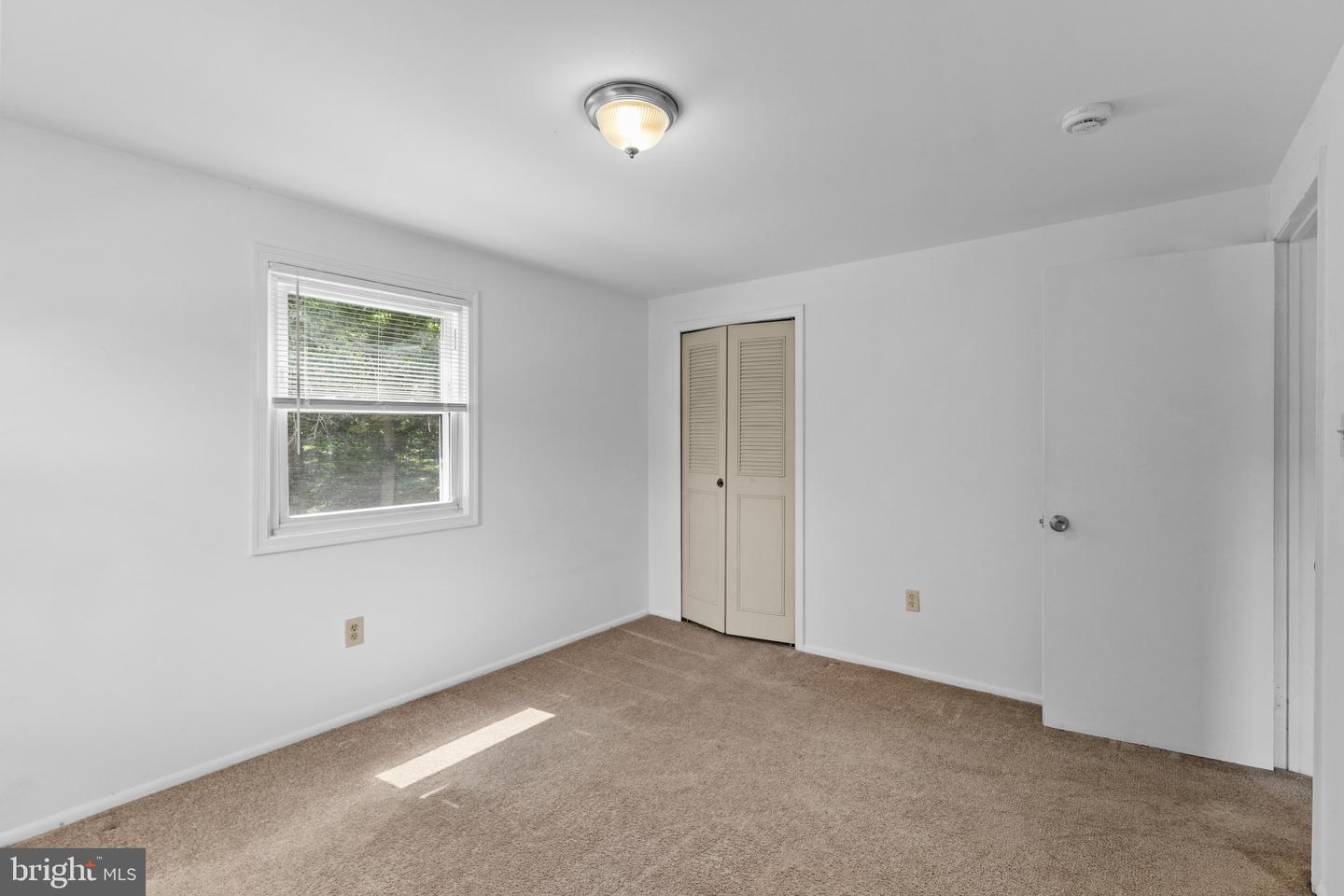 12000 Dove Cir Property Photo 22