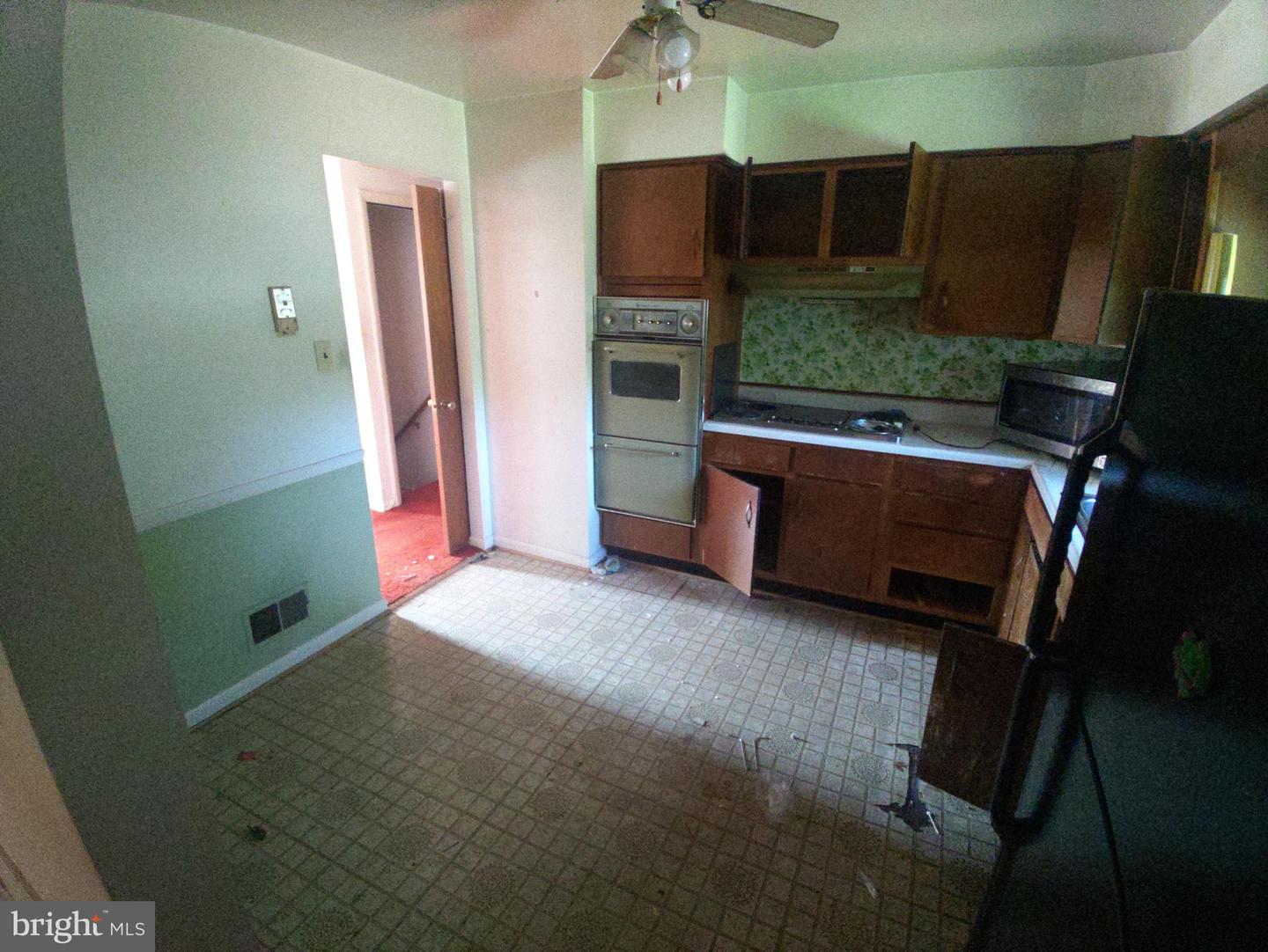 12711 Jean Way Property Photo 4