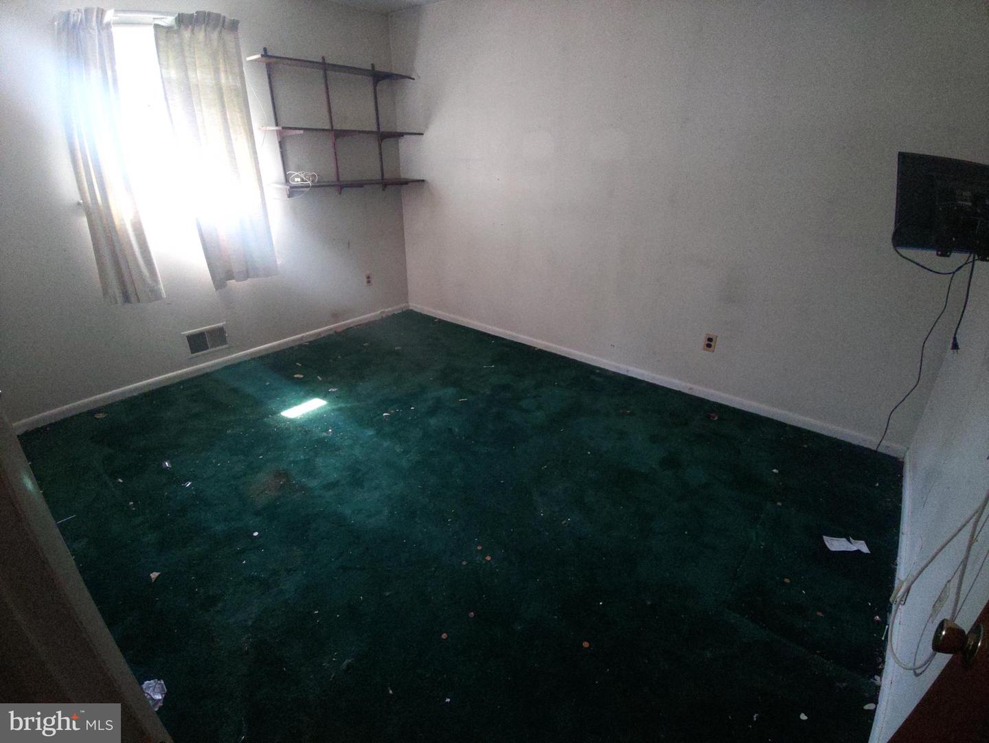 12711 Jean Way Property Photo 9
