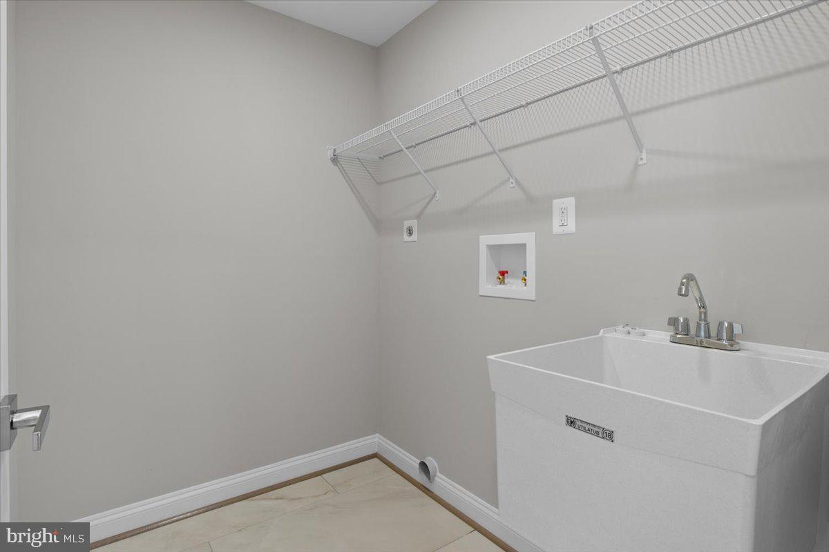 603 Digges Ln Property Photo 45