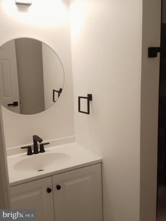 711 Faraway Ct Property Photo 16