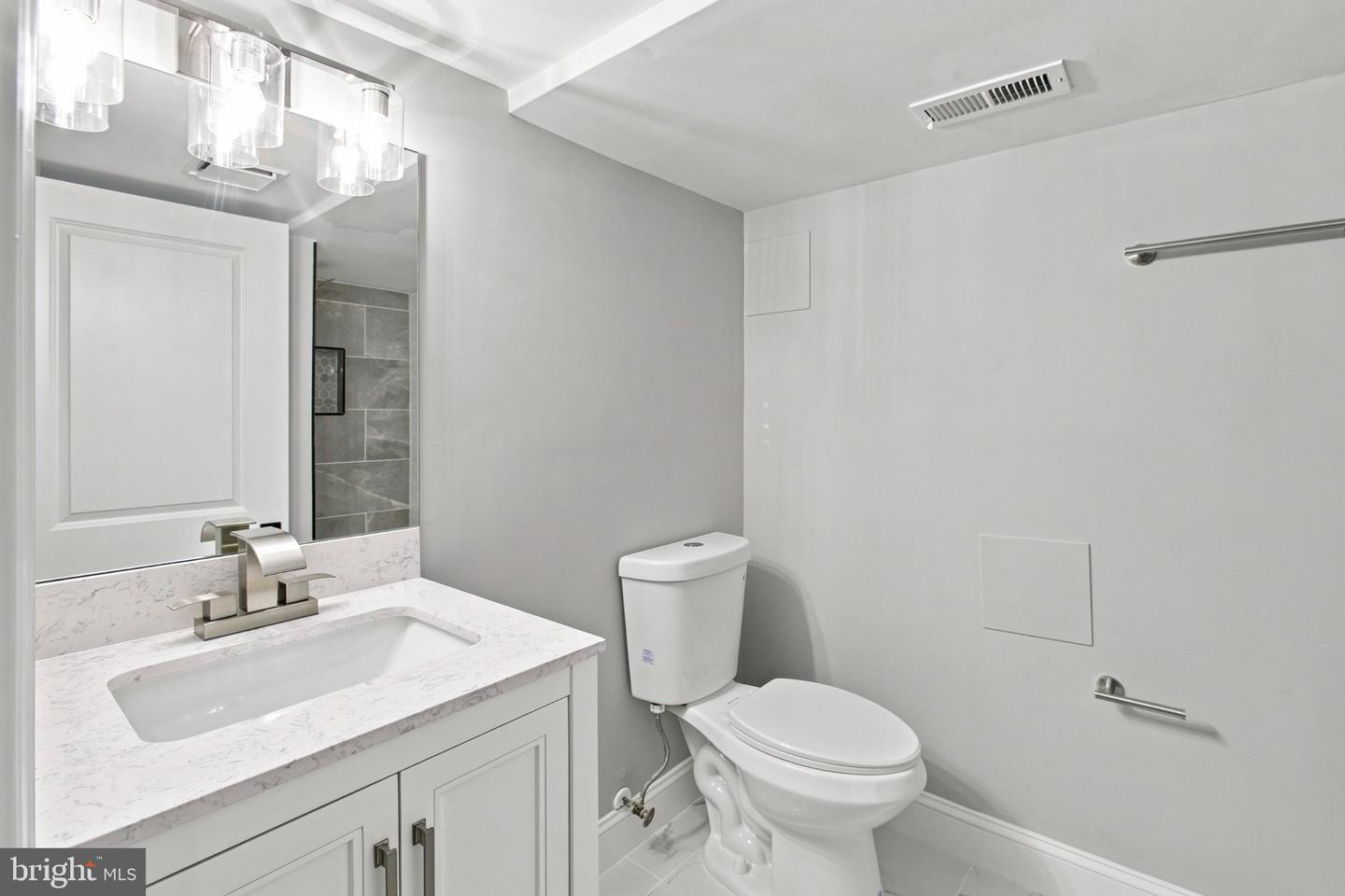 6501 District Heights Pkwy Property Photo 17