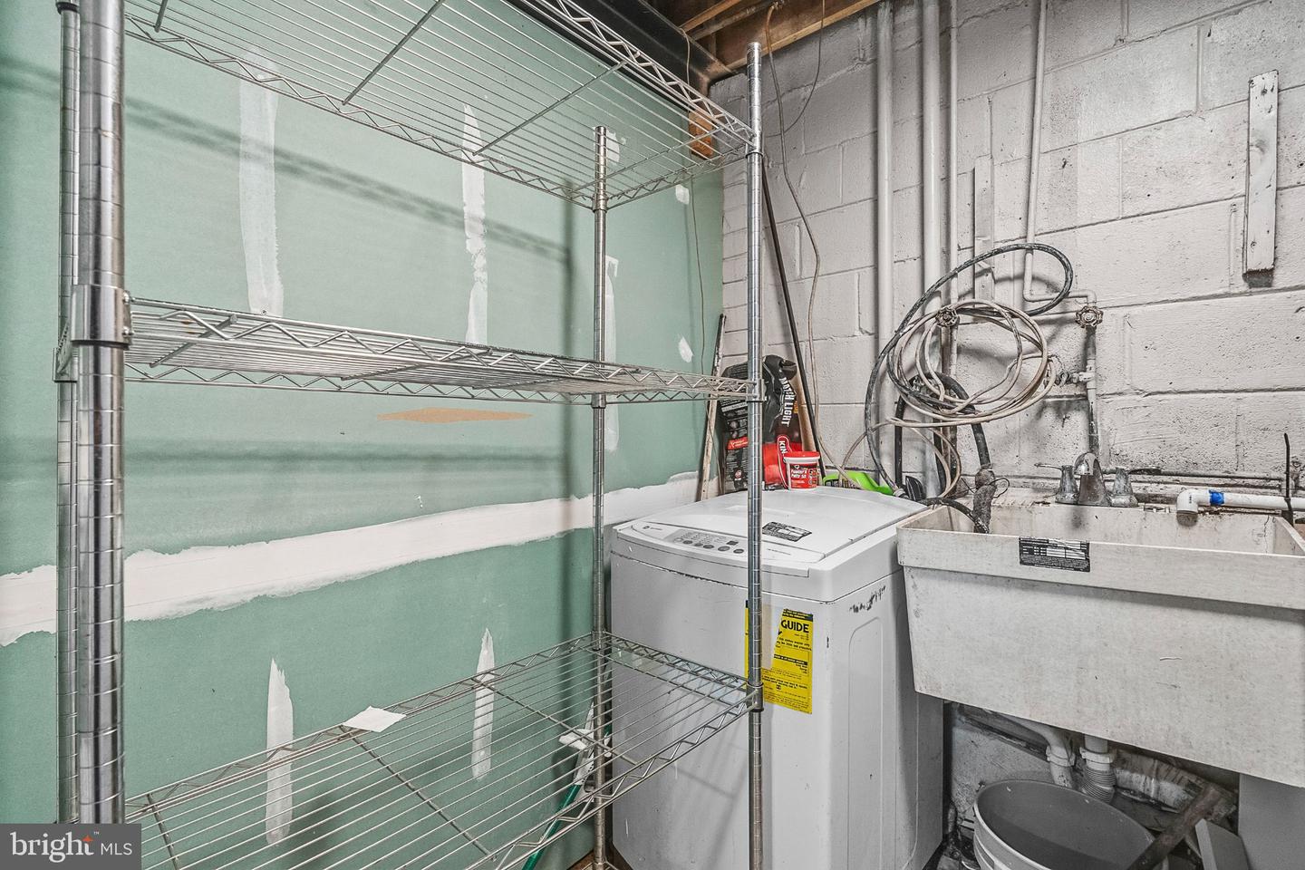 7419 Drumlea Rd Property Photo 37