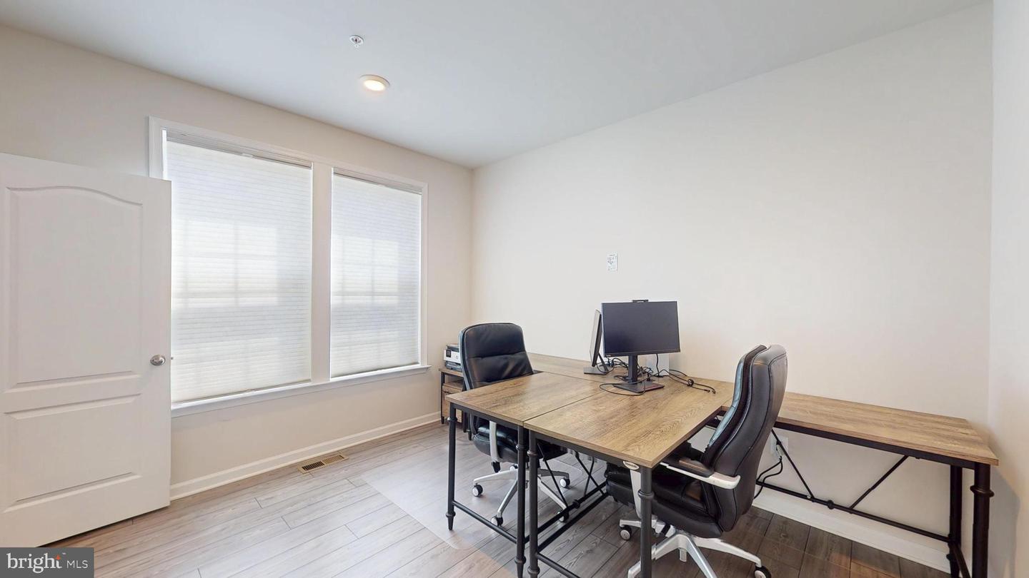 10909 Meridian Hill Way Property Photo 23