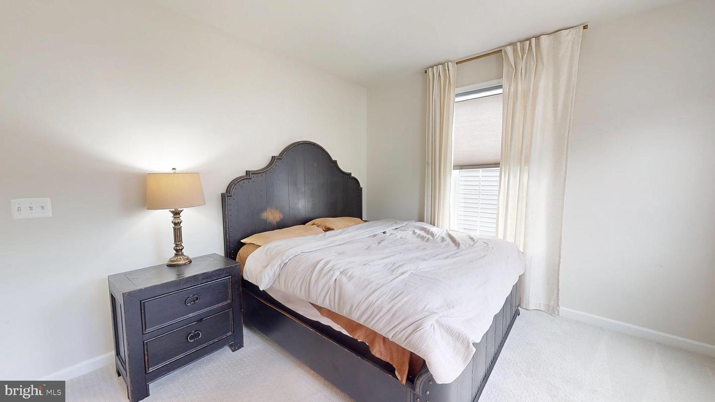 10909 Meridian Hill Way Property Photo 41