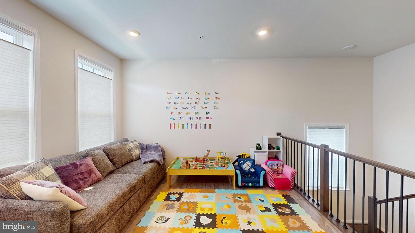 10909 Meridian Hill Way Property Photo 68