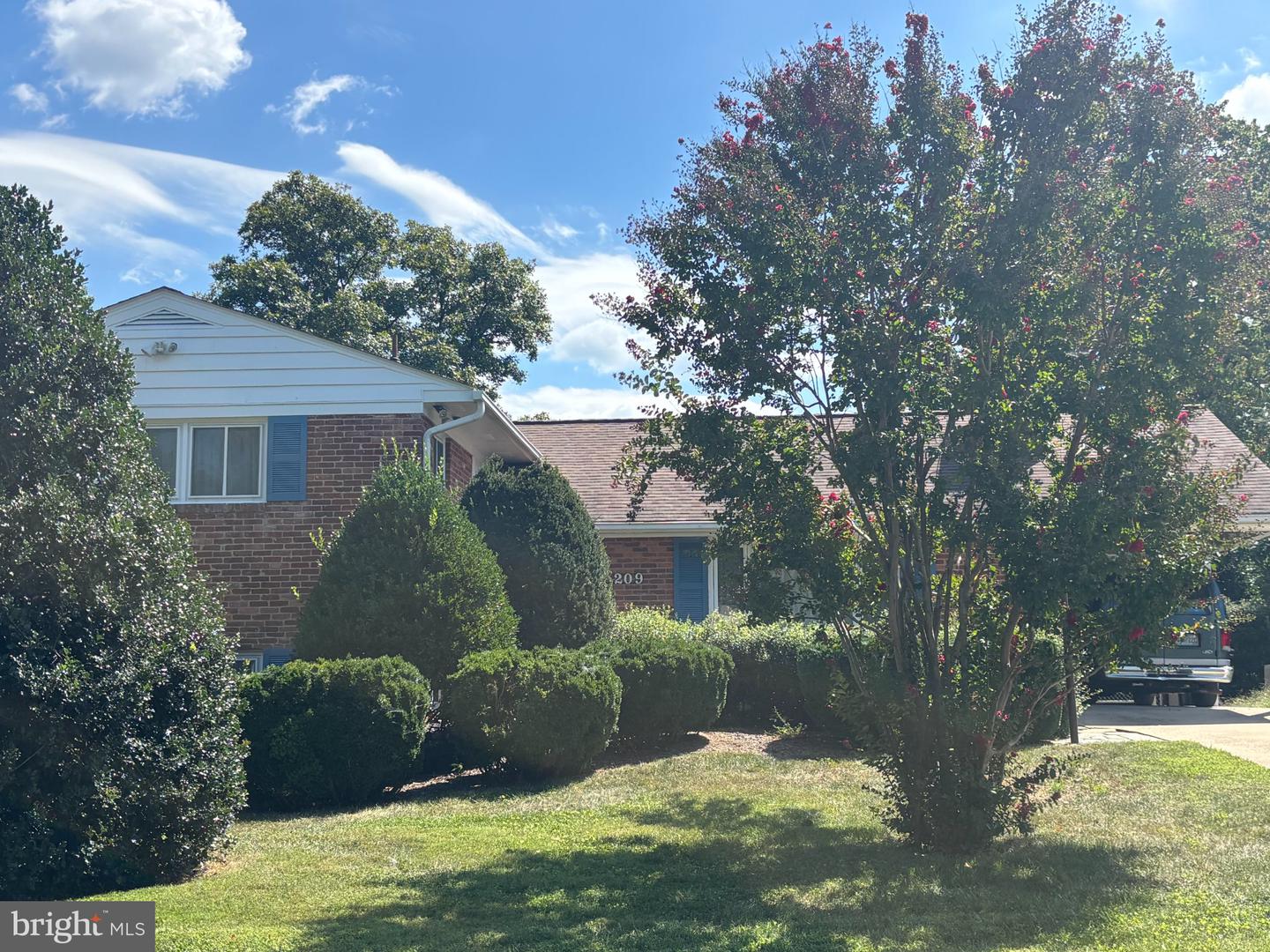 4209 BRANDON LN Property Photo 1