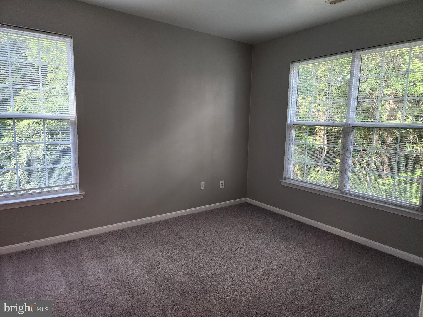 2805 Forest Run Dr #2-205 Property Photo 16