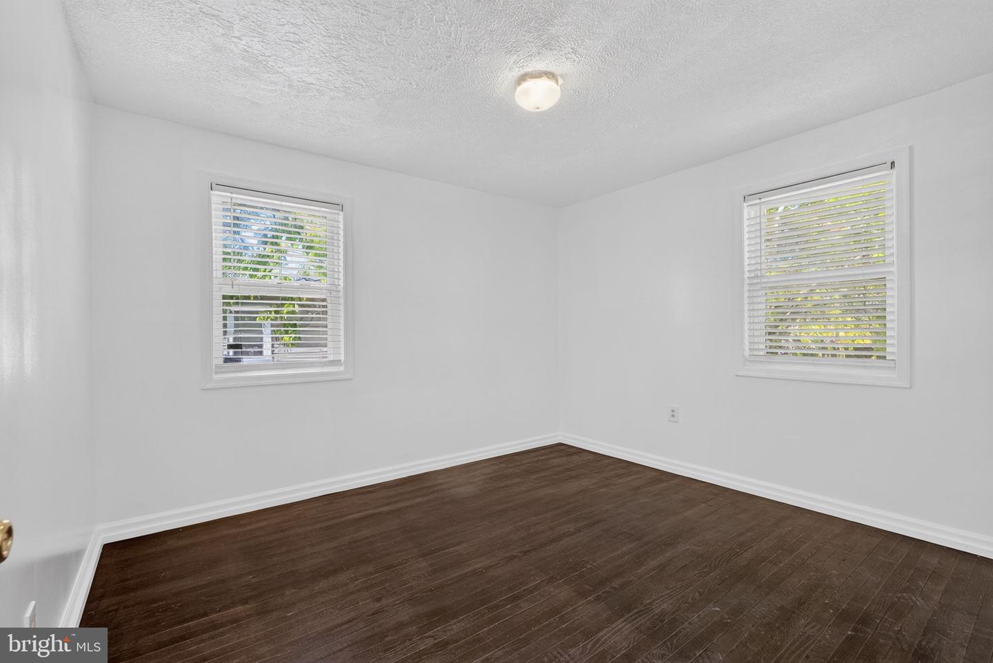 1305 Nome St Property Photo 12