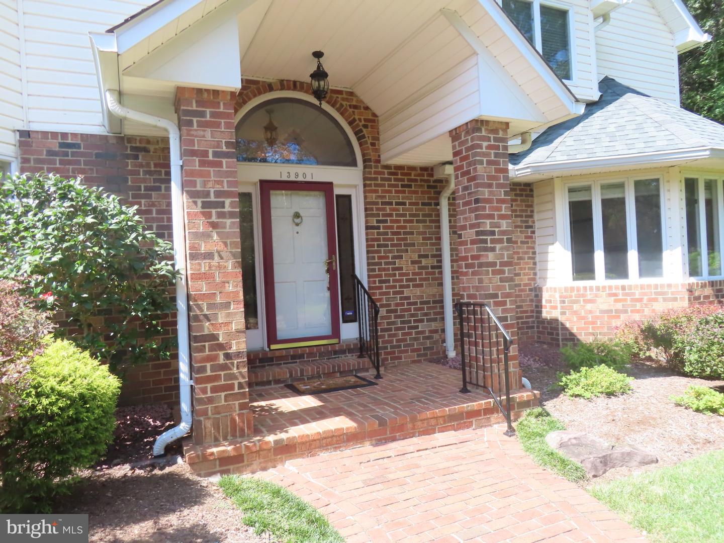 13901 Mount Oak Ct Property Photo 12