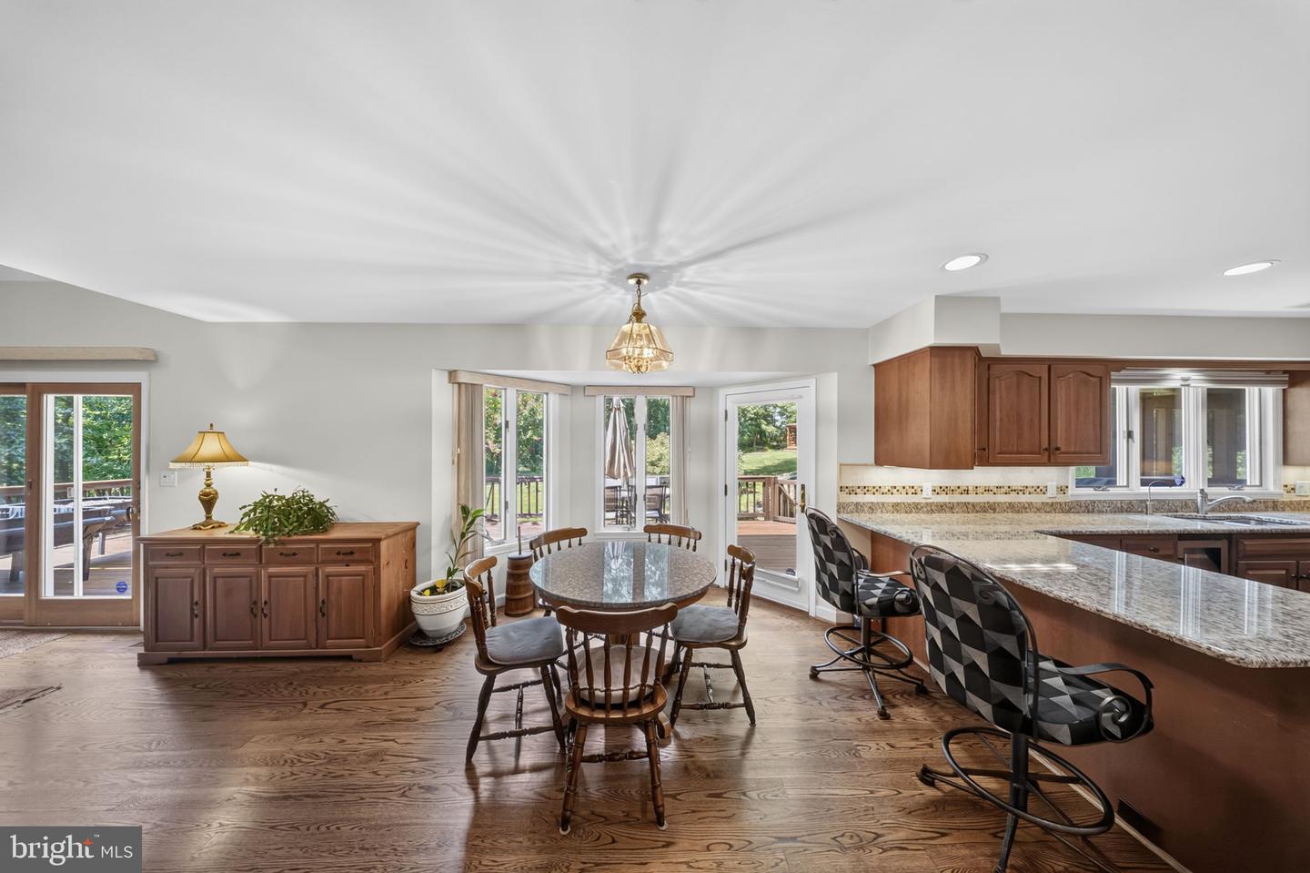 13901 Mount Oak Ct Property Photo 17