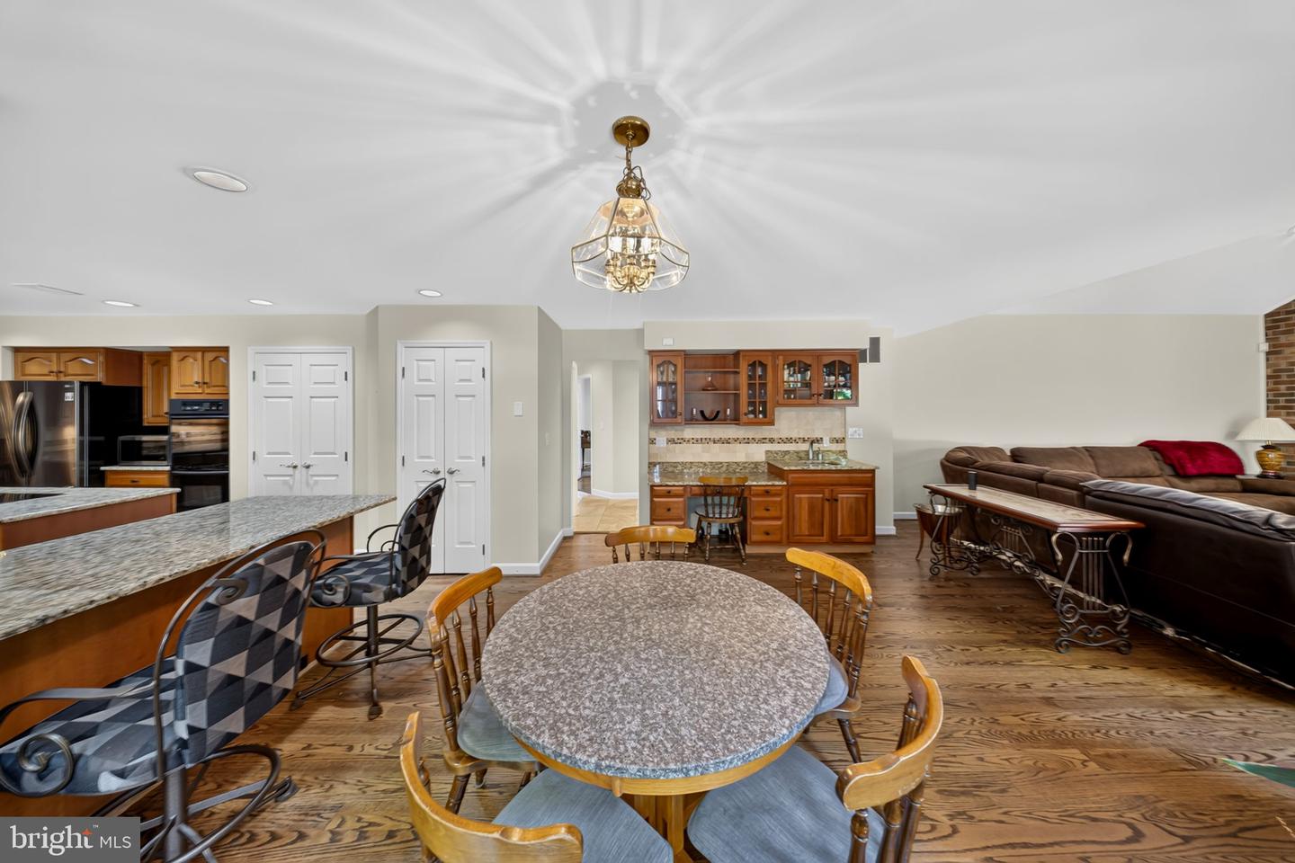 13901 Mount Oak Ct Property Photo 19