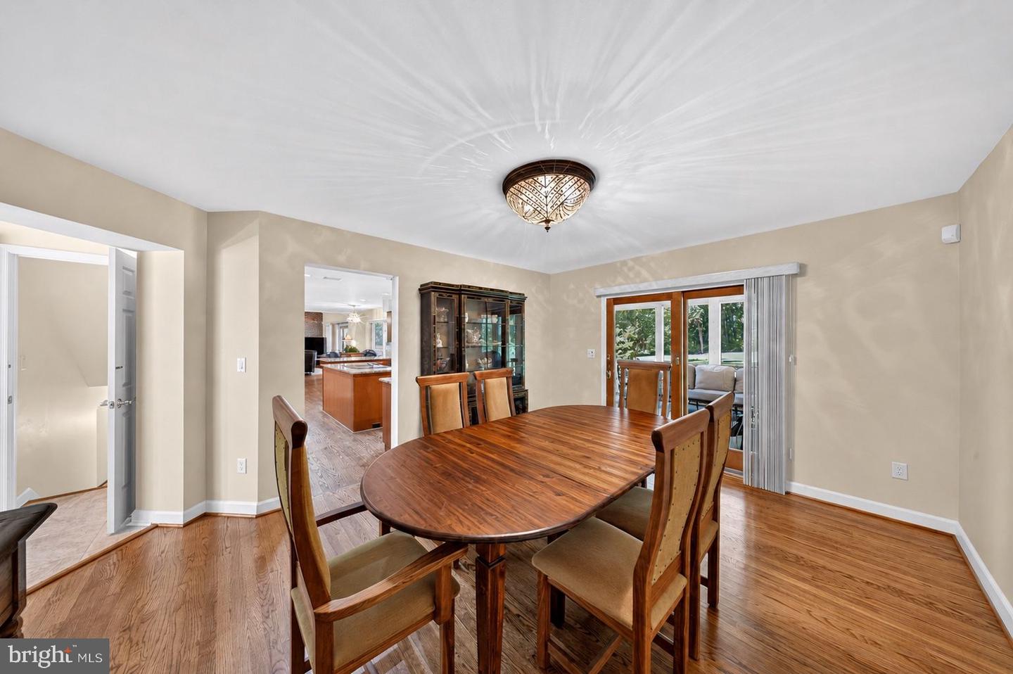 13901 Mount Oak Ct Property Photo 23