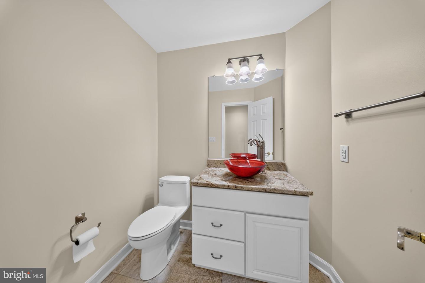 13901 Mount Oak Ct Property Photo 32