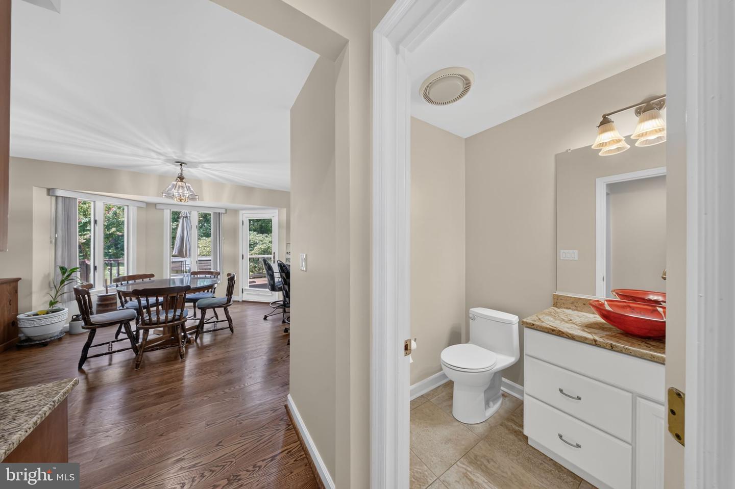 13901 Mount Oak Ct Property Photo 33