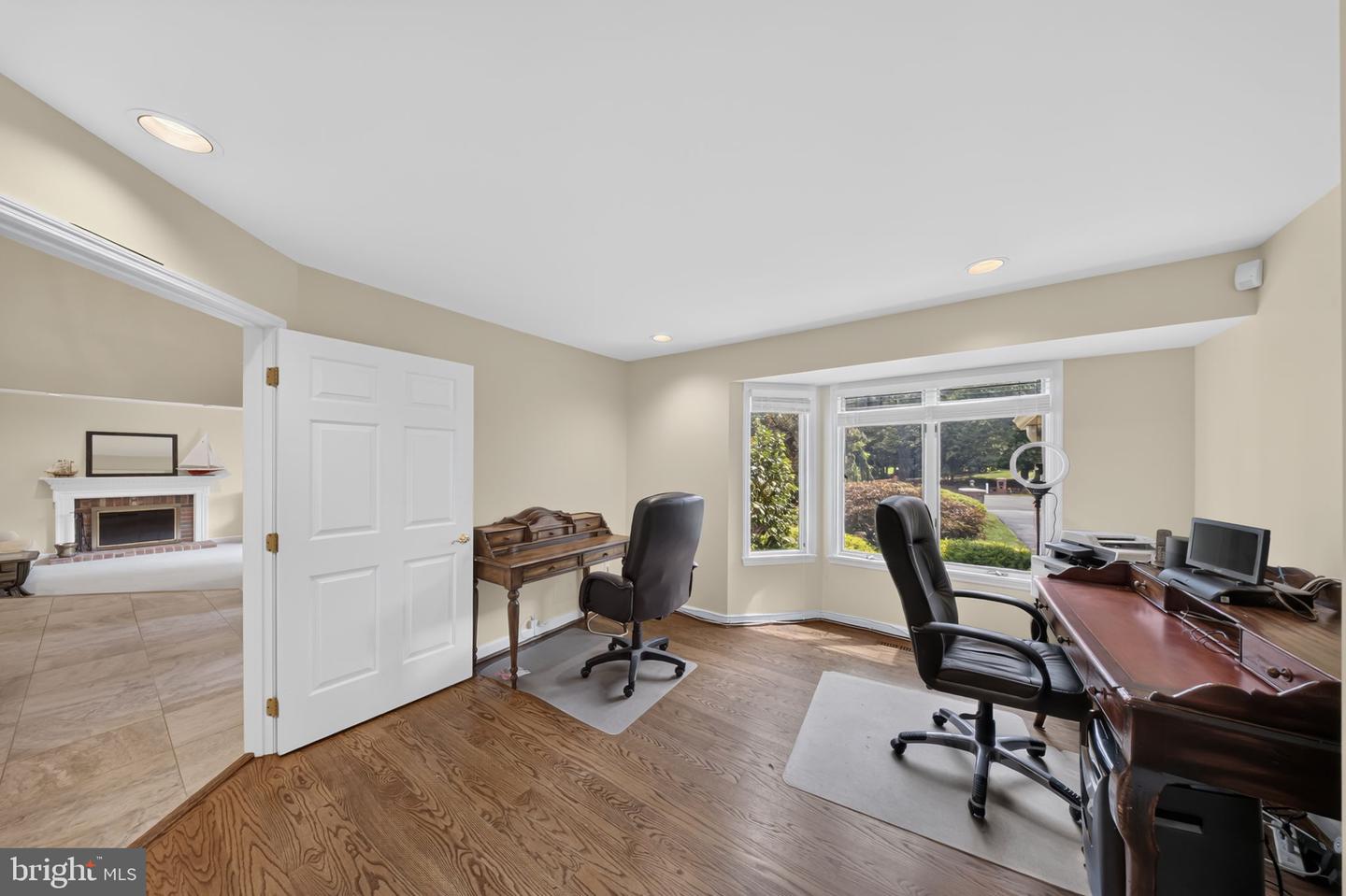 13901 Mount Oak Ct Property Photo 37