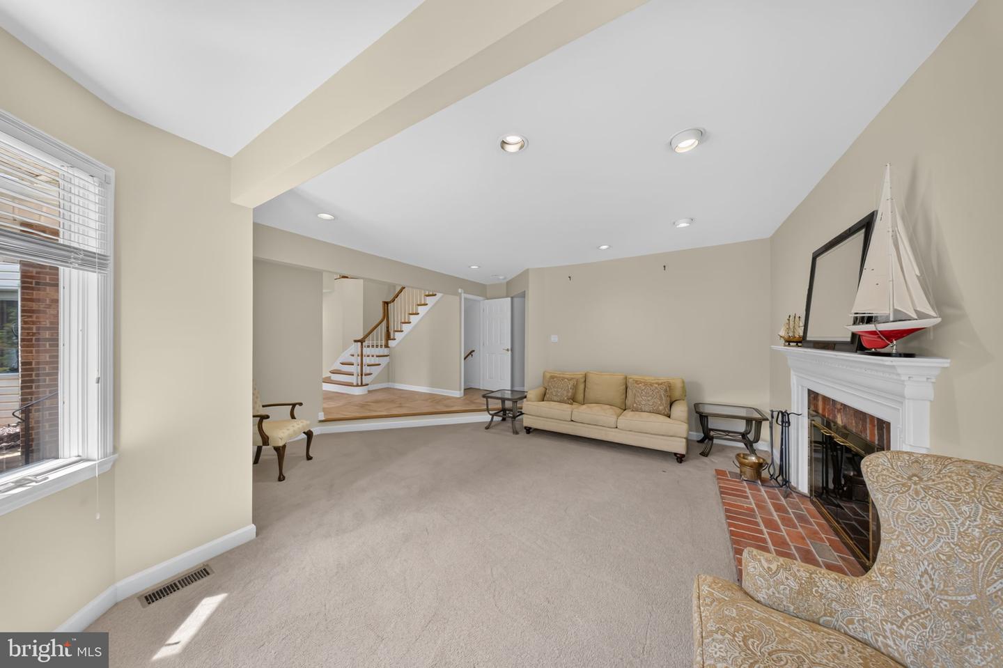 13901 Mount Oak Ct Property Photo 40