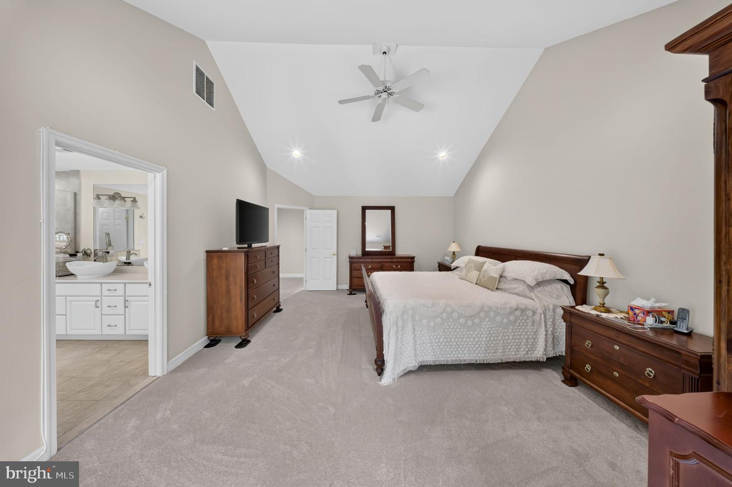 13901 Mount Oak Ct Property Photo 47