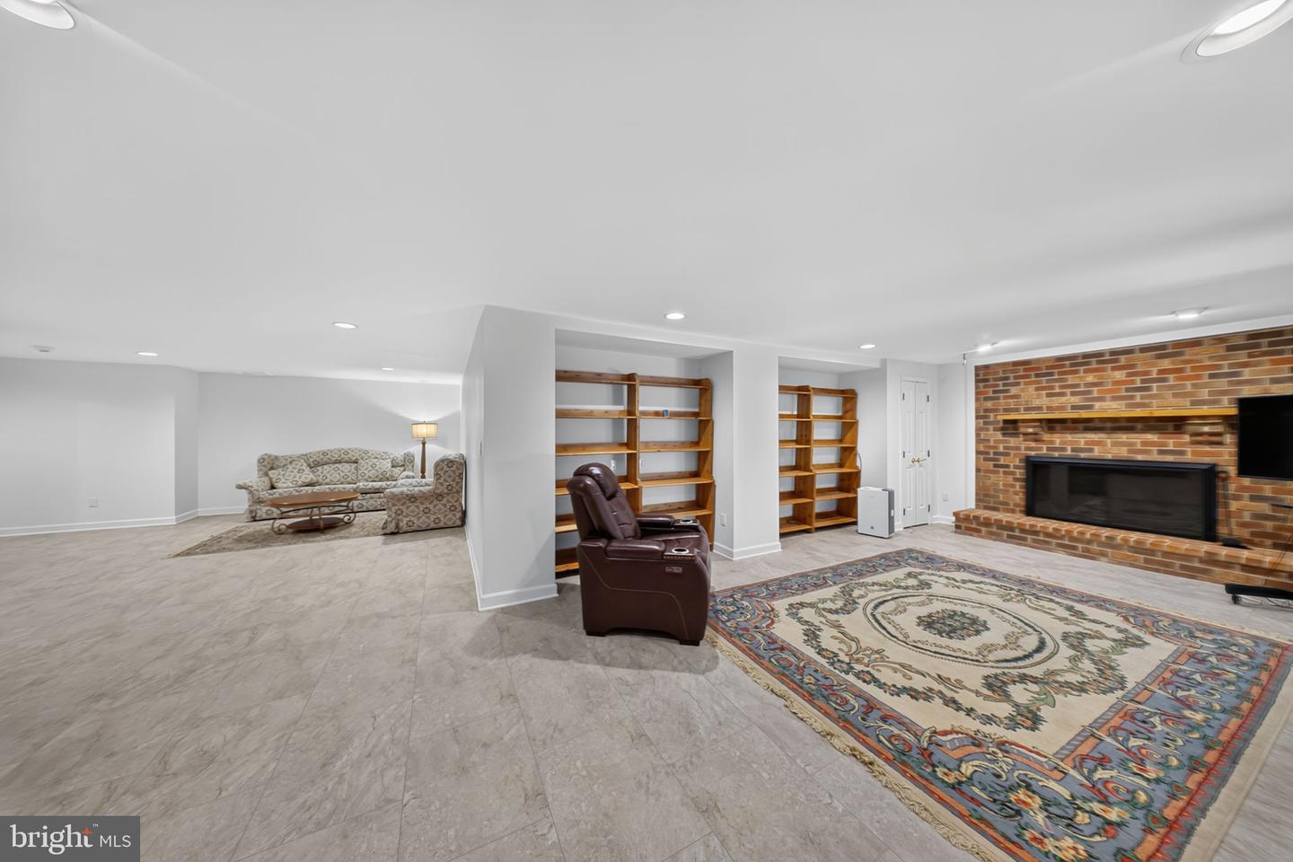 13901 Mount Oak Ct Property Photo 69