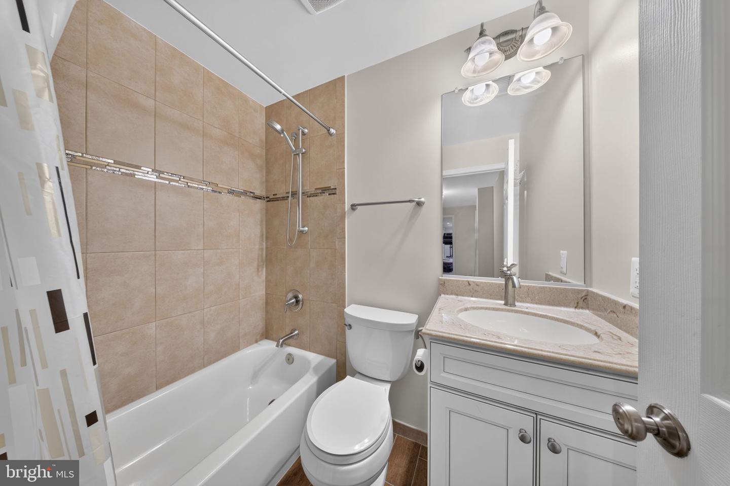 13901 Mount Oak Ct Property Photo 72
