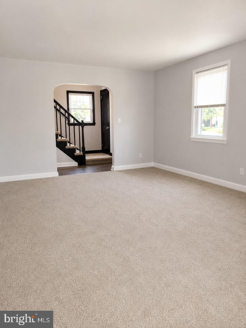 4881 Towne Park Rd Property Photo 8