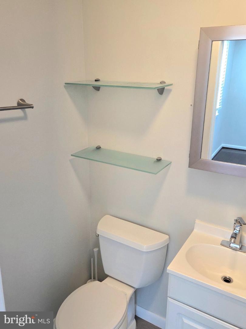 12966 Claxton Dr #3-j Property Photo 21