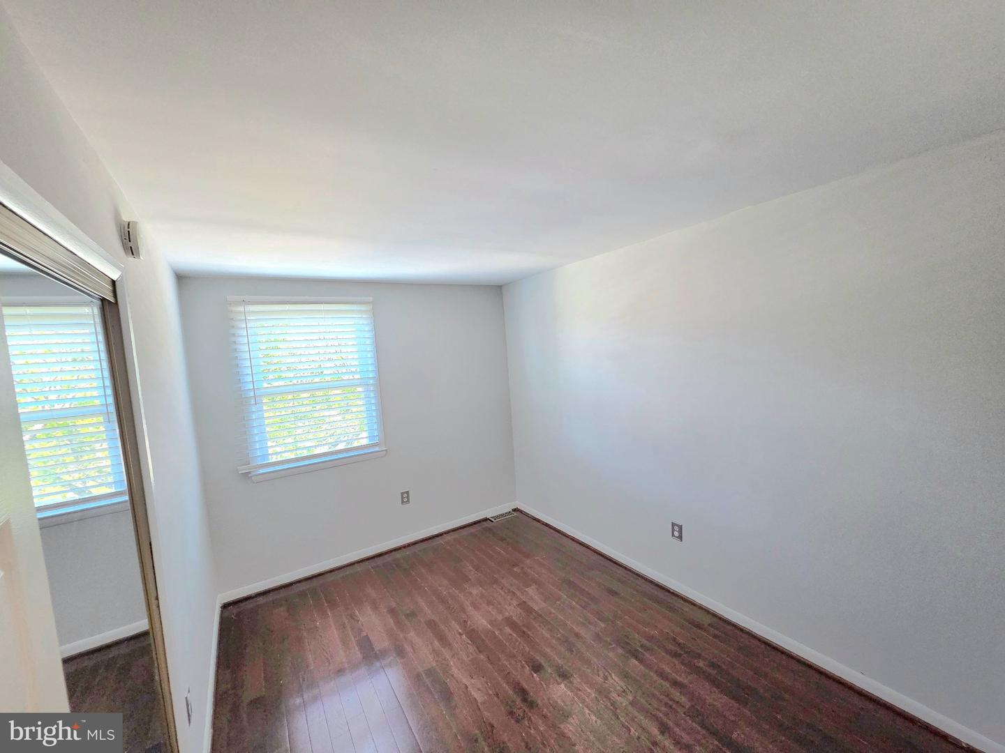 12966 Claxton Dr #3-j Property Photo 23