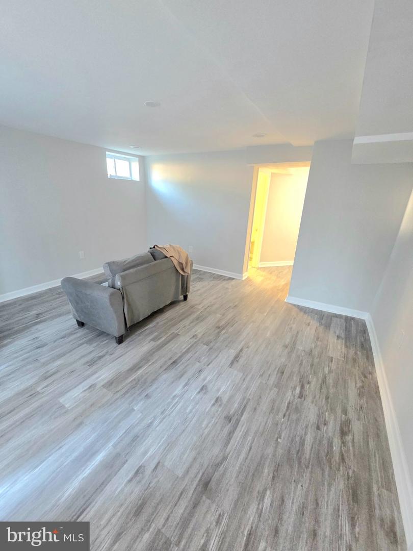 12966 Claxton Dr #3-j Property Photo 28