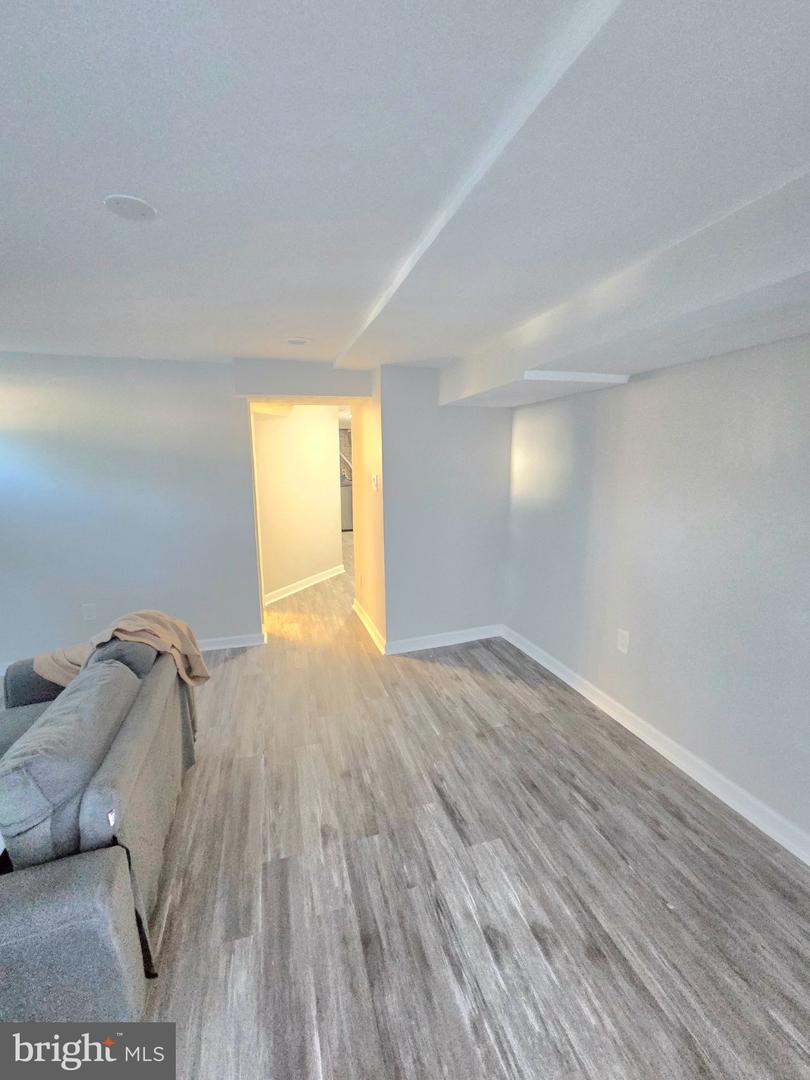 12966 Claxton Dr #3-j Property Photo 31