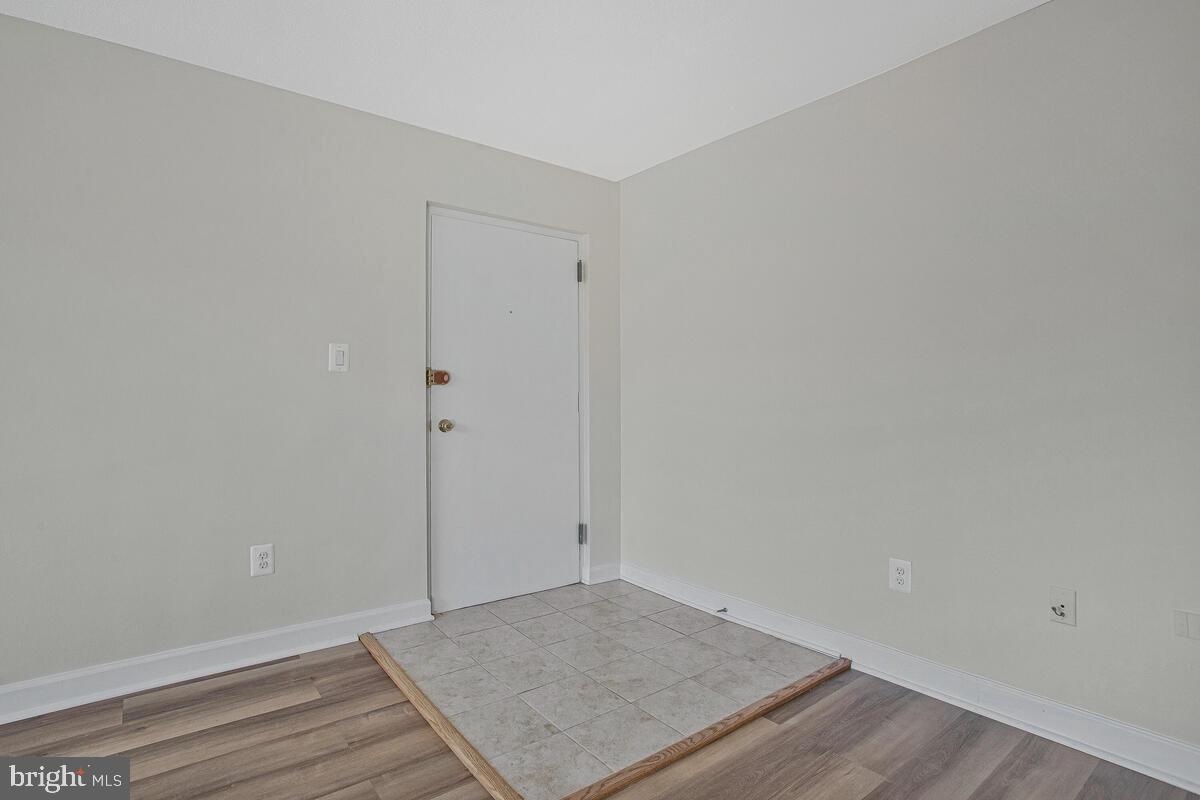 3823 Hamilton St #b-204 Property Photo 4