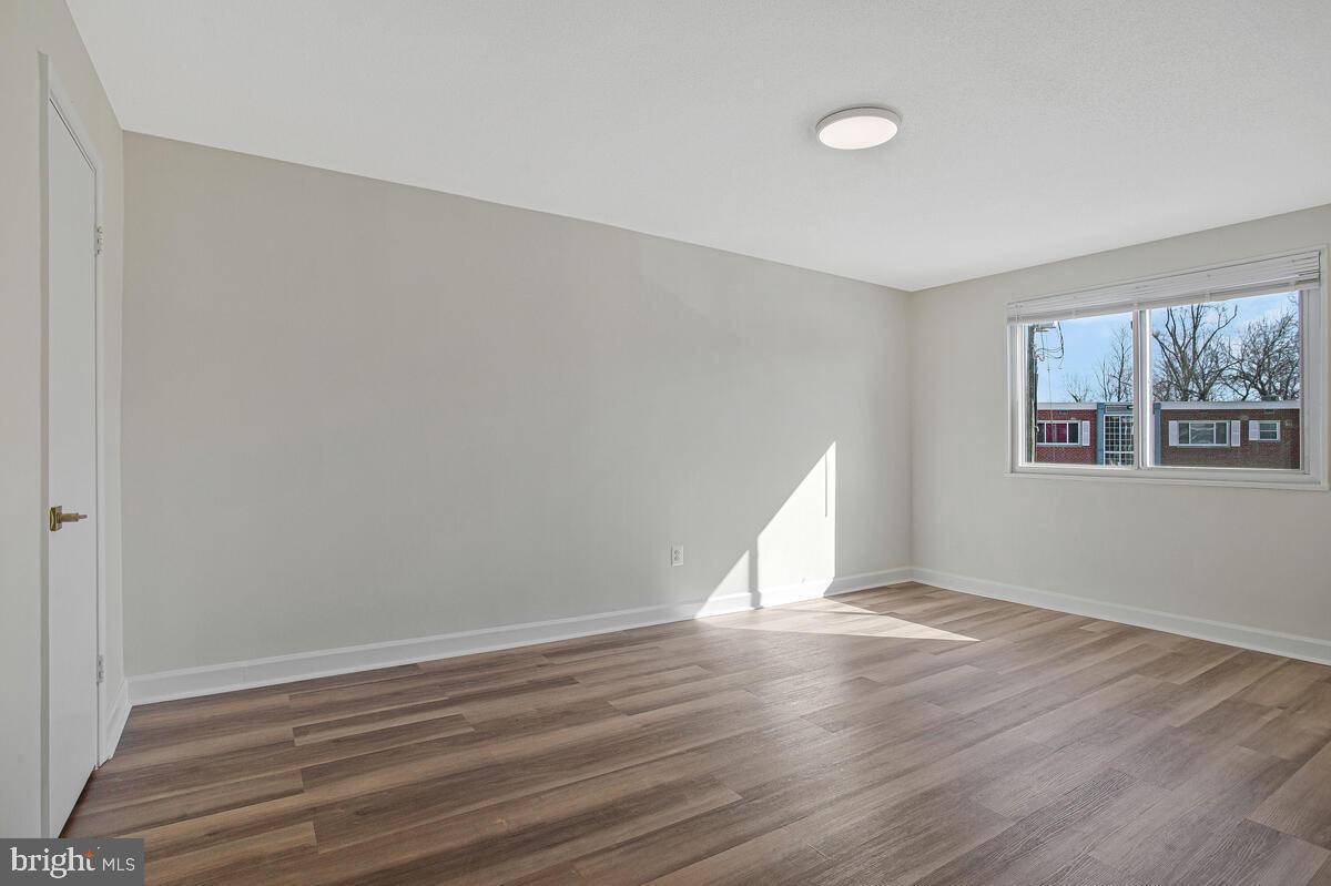 3823 Hamilton St #b-204 Property Photo 11