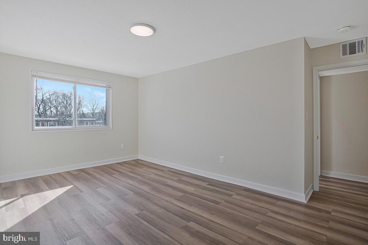 3823 Hamilton St #b-204 Property Photo 13