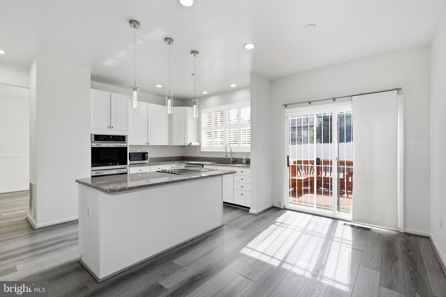 1209 Minnesota Way Property Photo 3