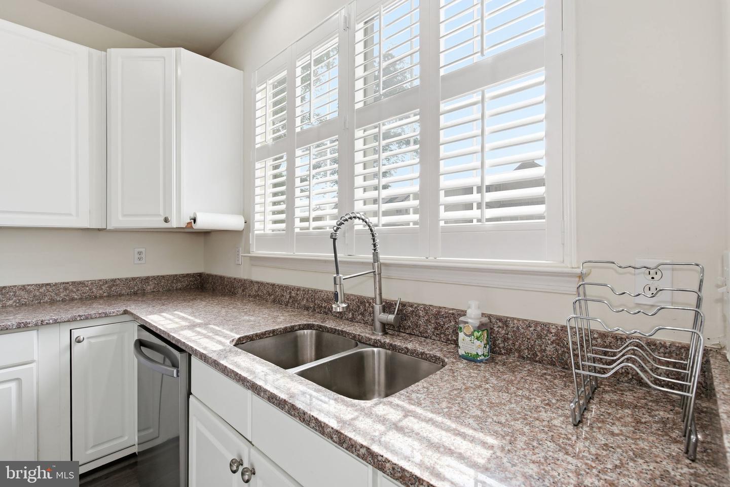 1209 Minnesota Way Property Photo 7