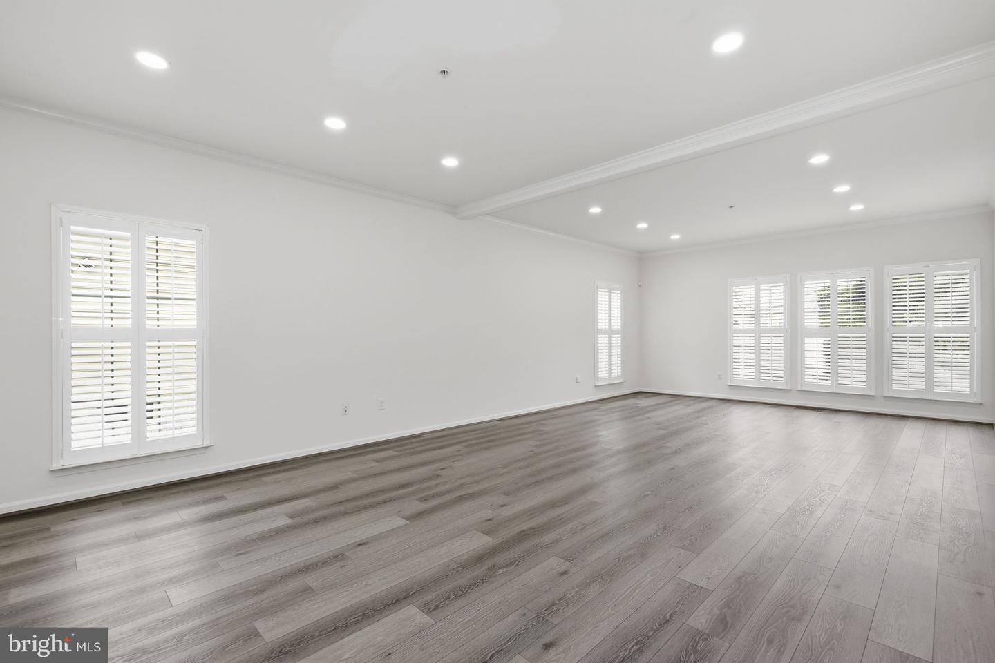 1209 Minnesota Way Property Photo 9