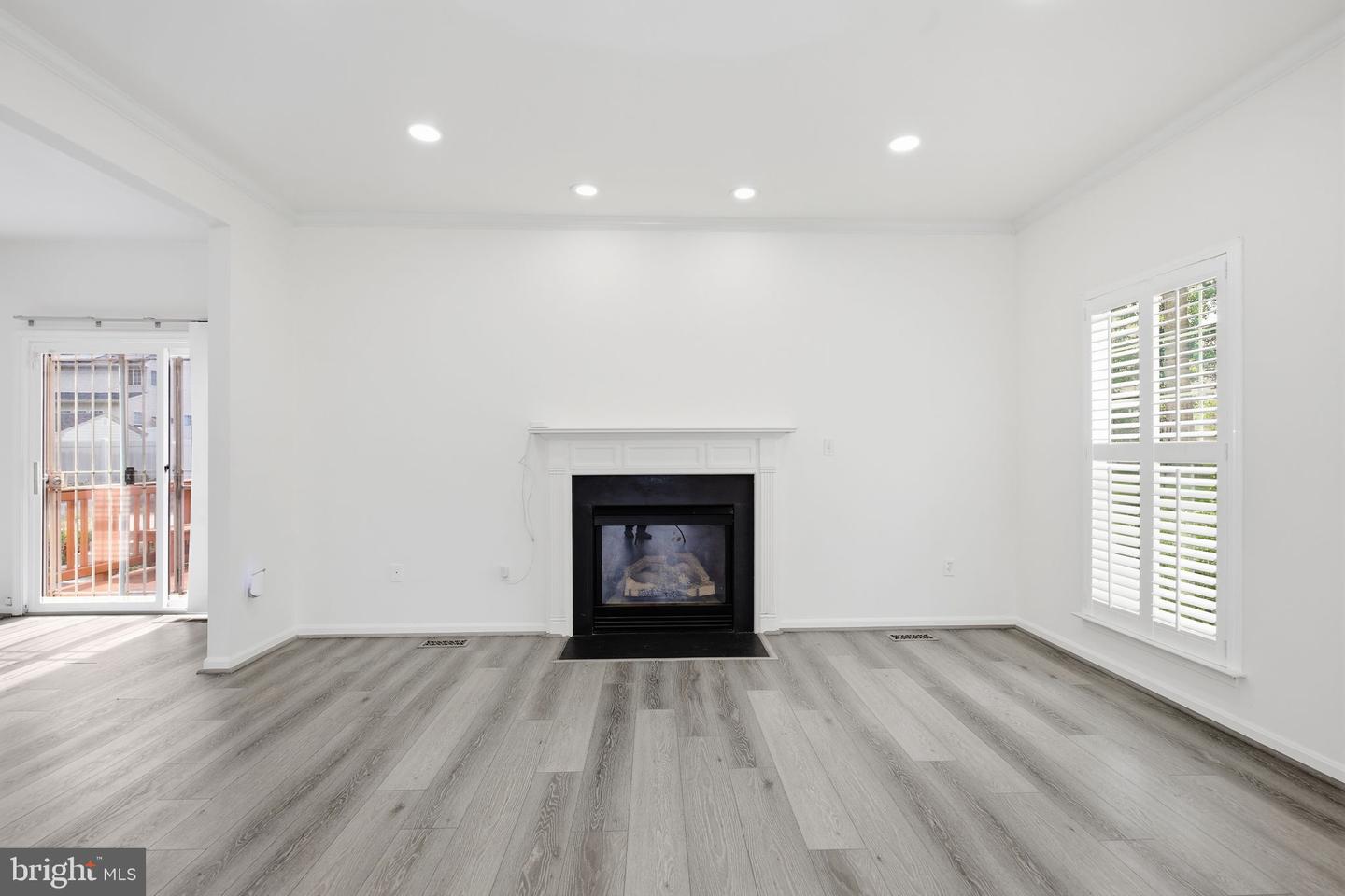 1209 Minnesota Way Property Photo 14