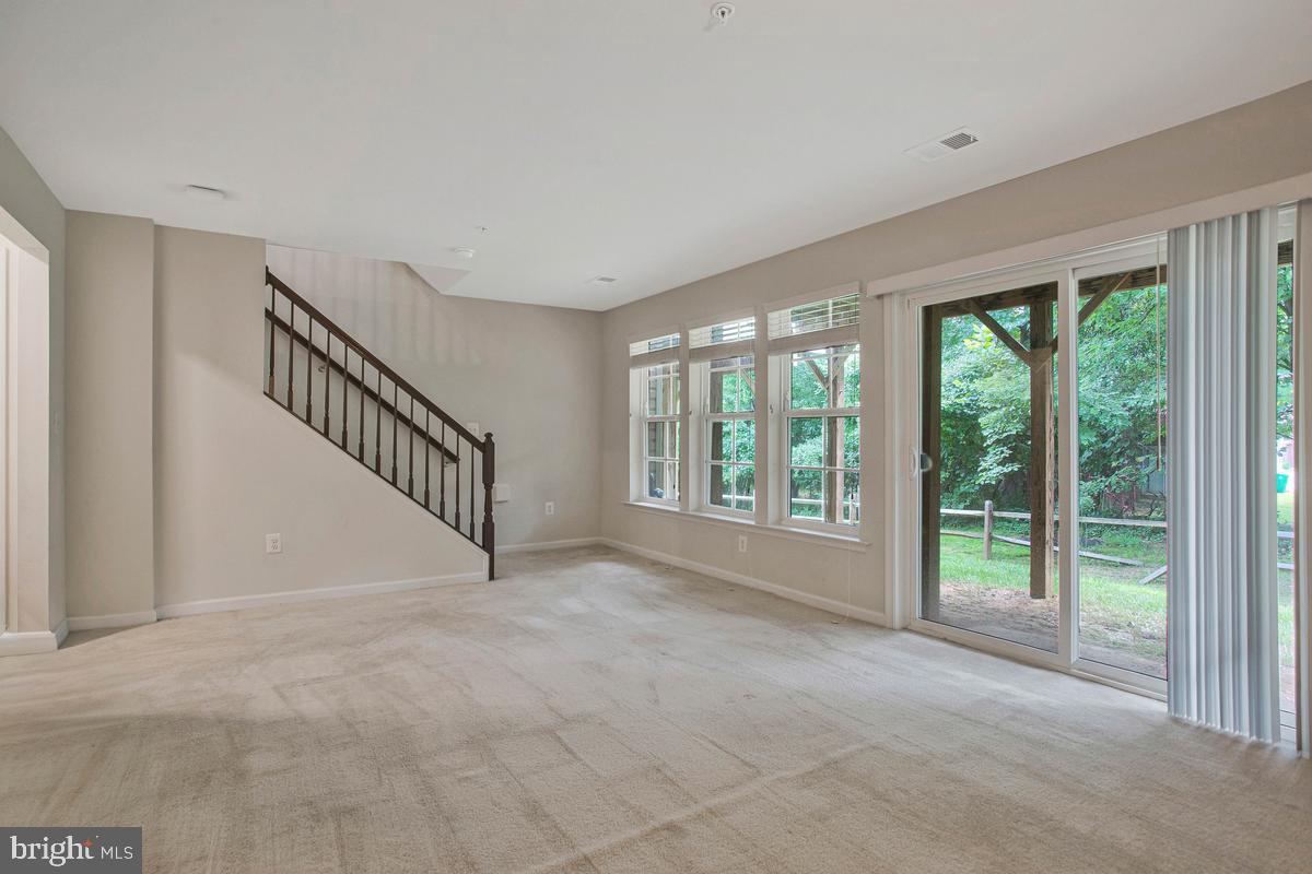 3013 Mia Ln Property Photo 6