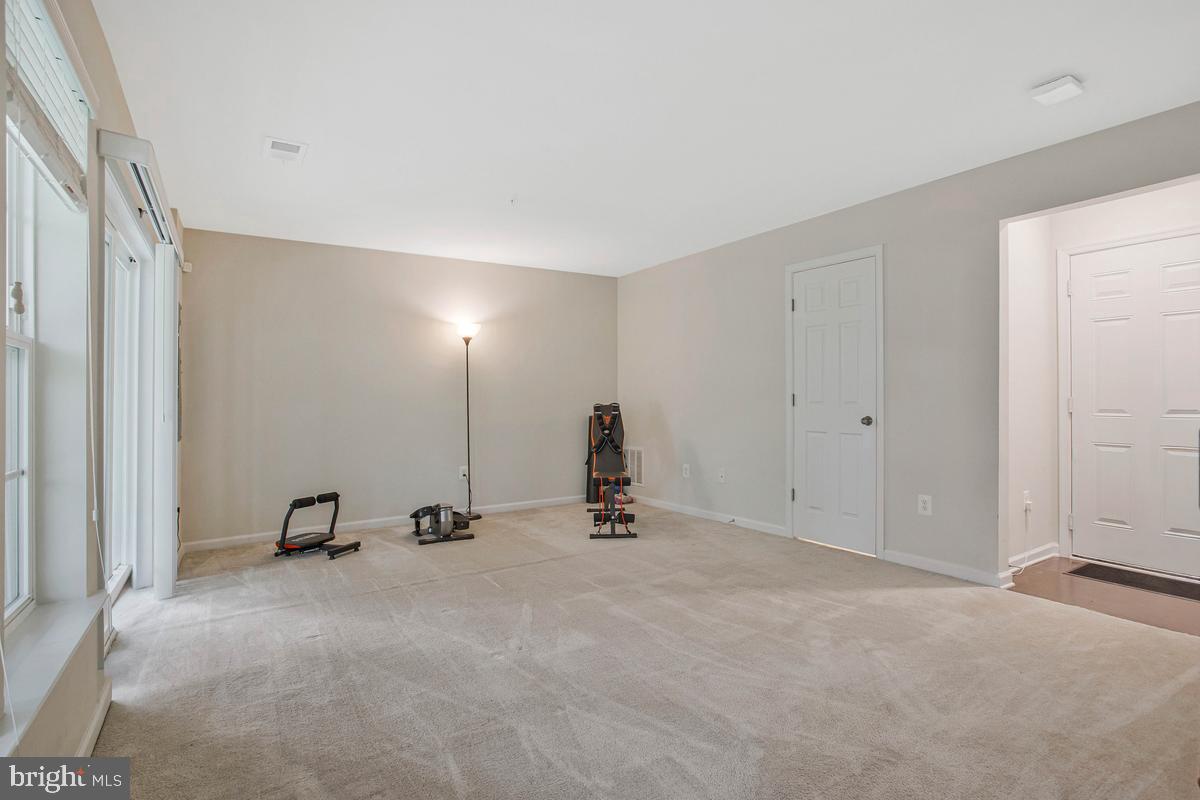 3013 Mia Ln Property Photo 7