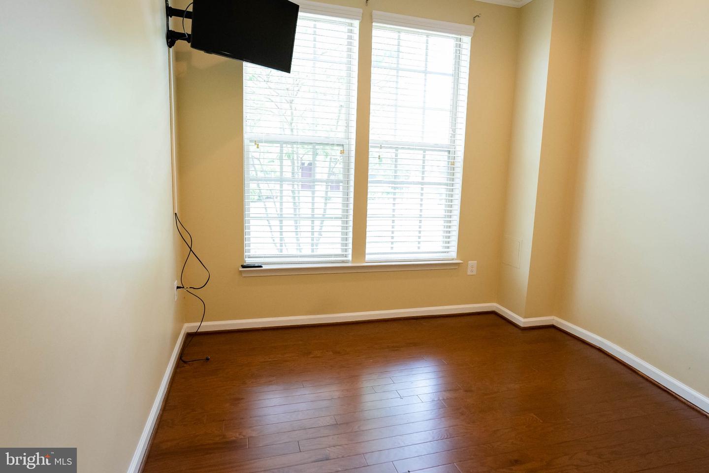 815 Fair Winds Way #291 Property Photo 7