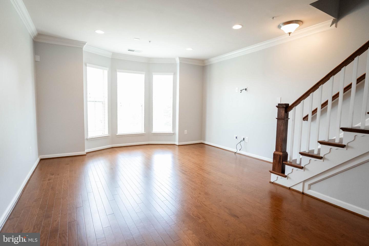 815 Fair Winds Way #291 Property Photo 16