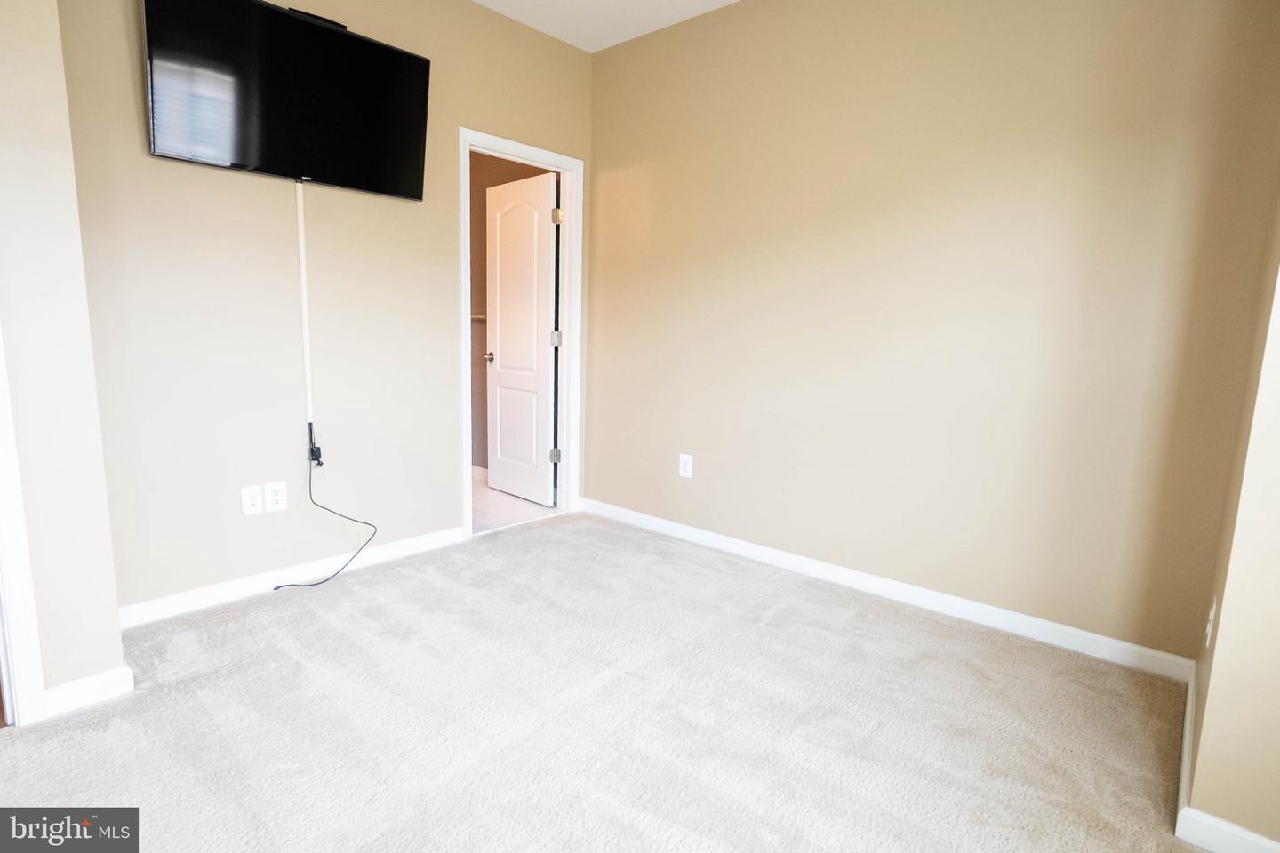 815 Fair Winds Way #291 Property Photo 22