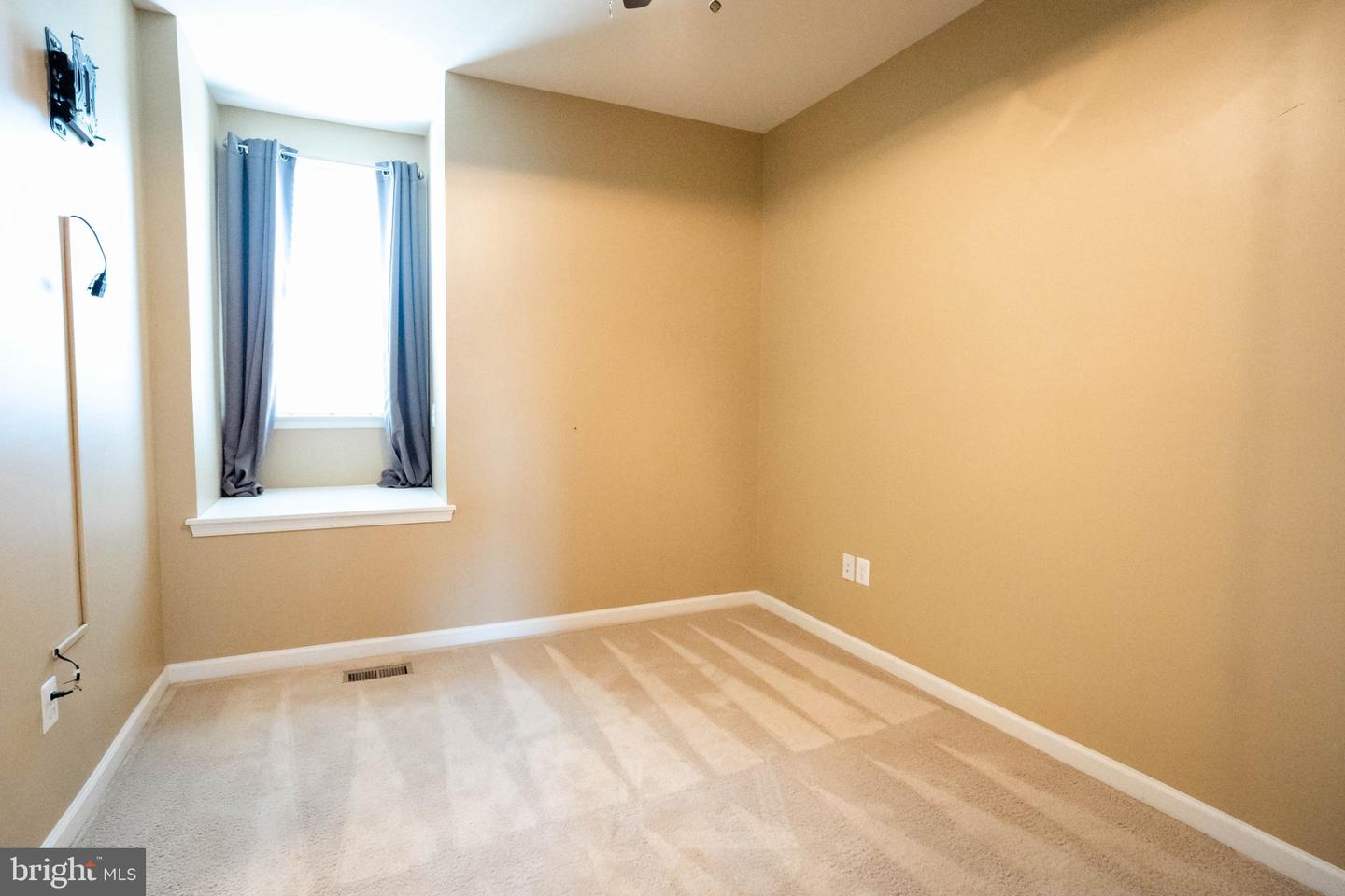 815 Fair Winds Way #291 Property Photo 23