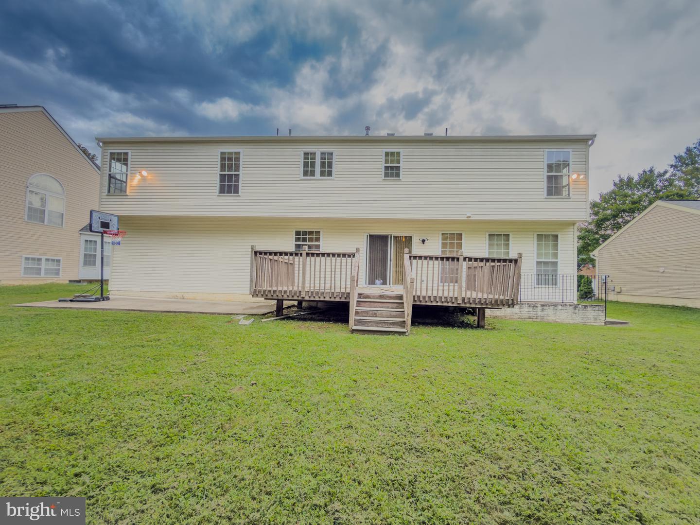 17811 Singh Ct Property Photo 7
