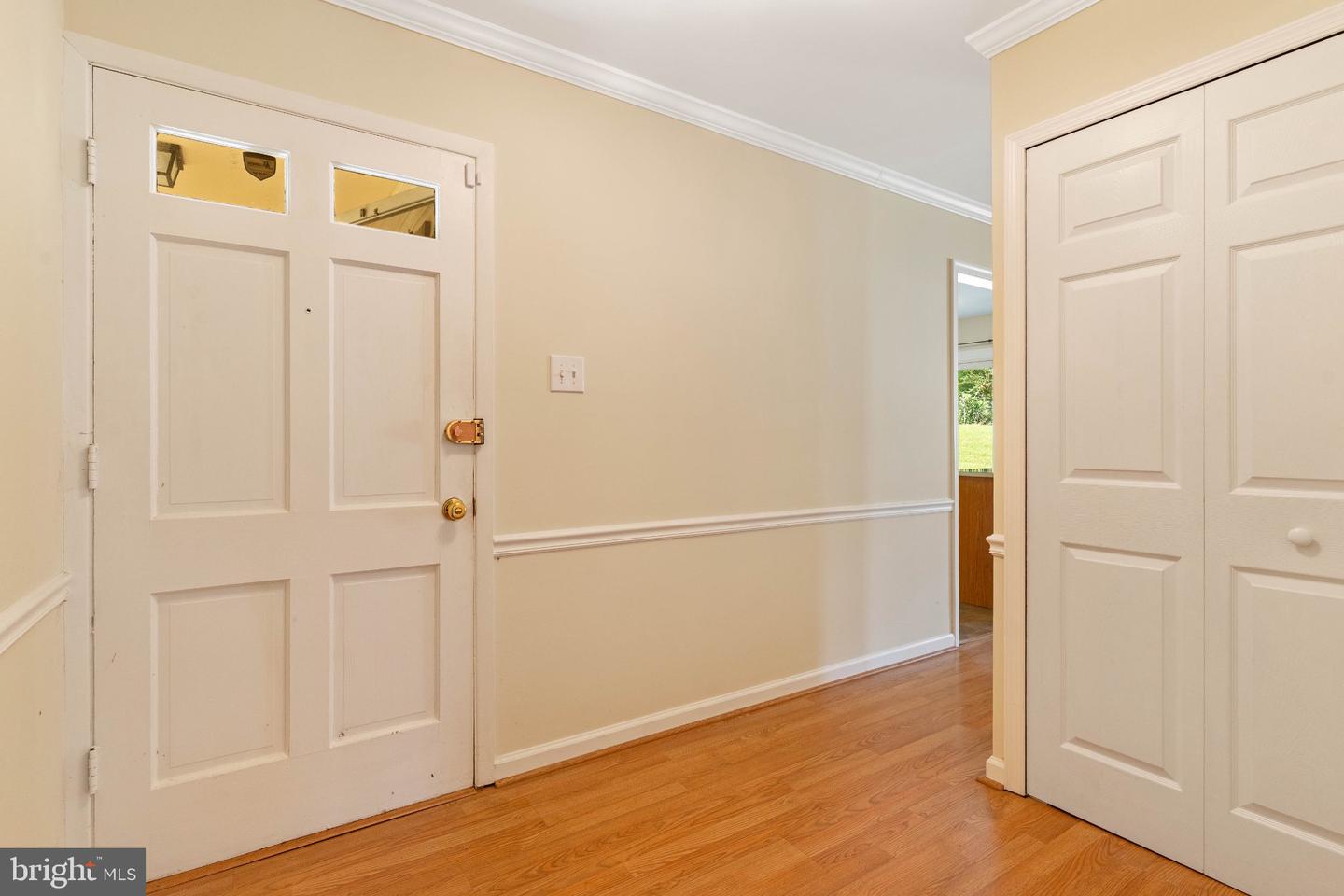 4819 Riverton Ln Property Photo 11